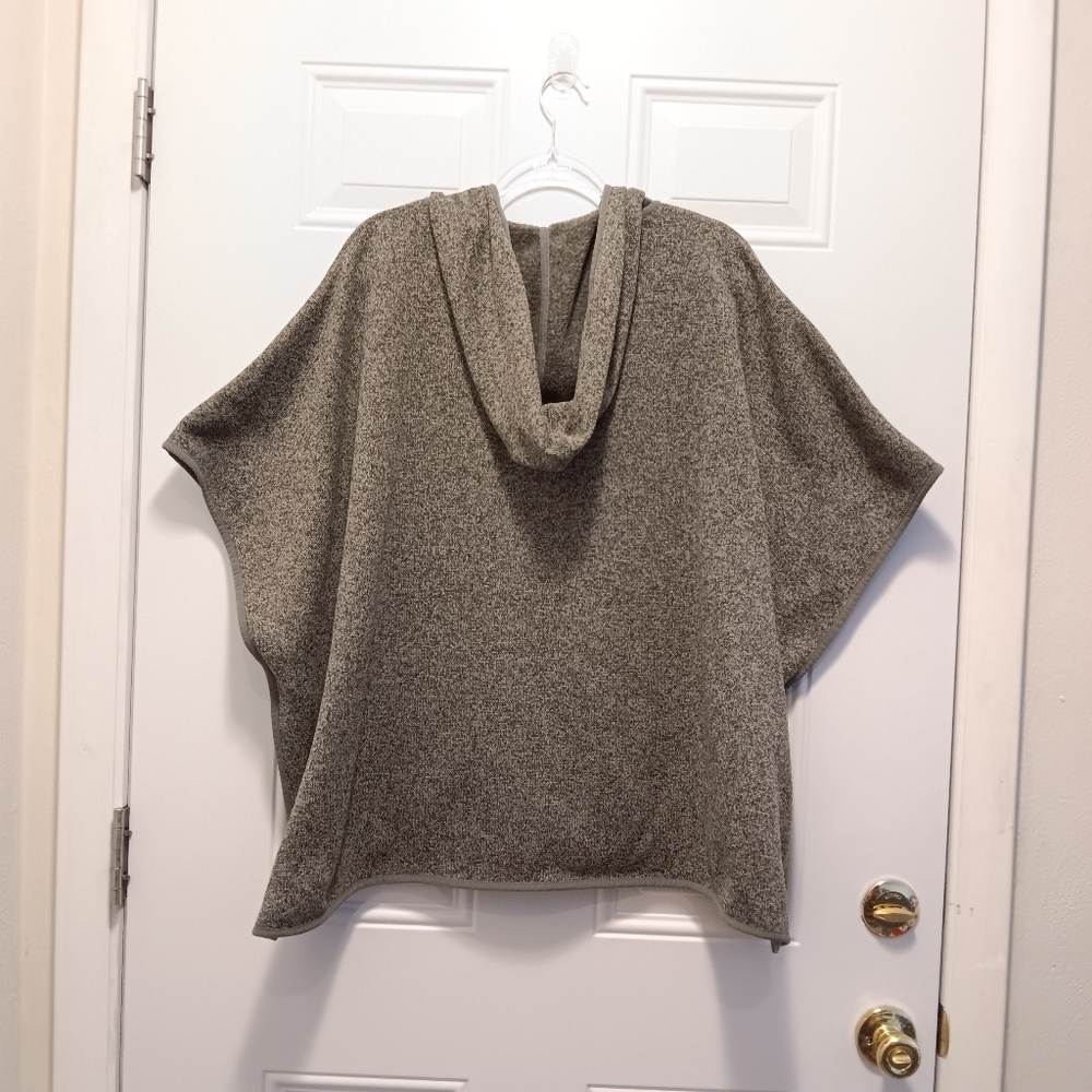 Eddie Bauer Poncho SmallMedium Oversized Outdoor Versatile Cozy - Picture 6 of 6